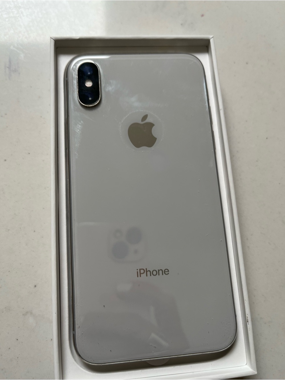 Apple iPhone 10 - 256mb unlocked